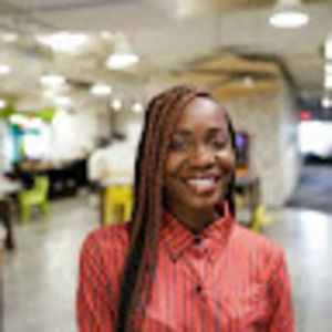 Meet your Posher, Cynthia